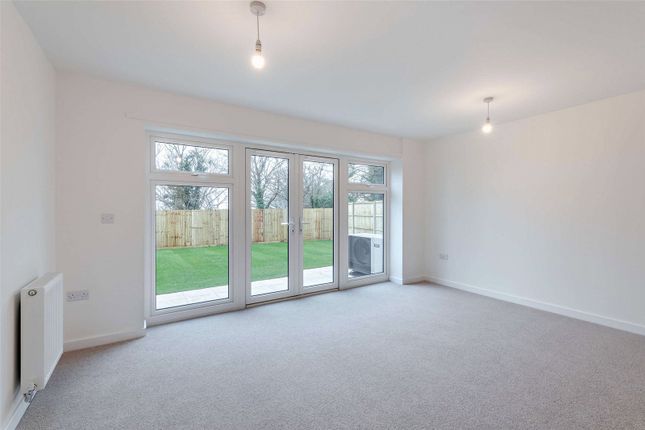 22, Glenister Way, East Sussex photo 3
