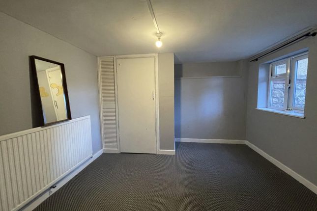 Bedroom.Jpg