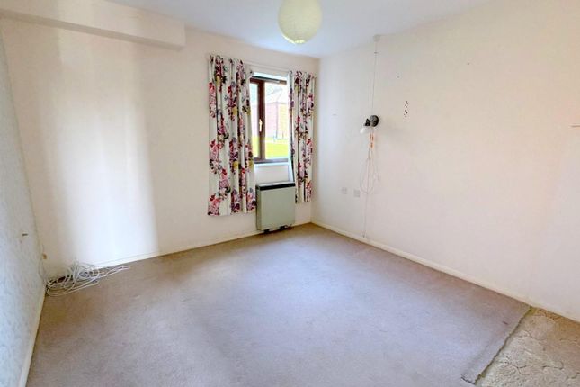 Flat 29, Ruxley Court, Swanley Close, Eastbourne photo 4