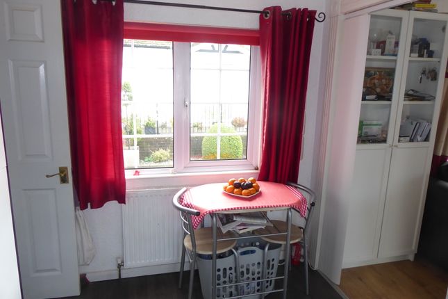 Mobile/park home for sale in Kindersley Park, Salisbury Road, Abbotts Ann, Andover, Hampshire