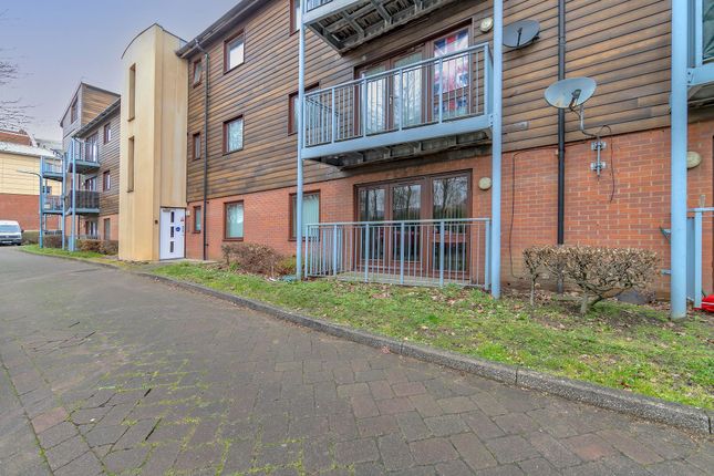 Flat for sale in Staverton Grove, Broughton