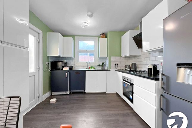 14, Hawstead Road, London photo 3
