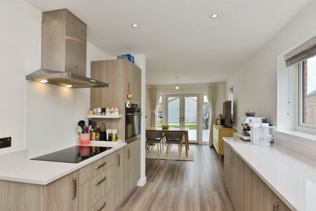 38, Orwell Avenue, Milton Keynes photo 3