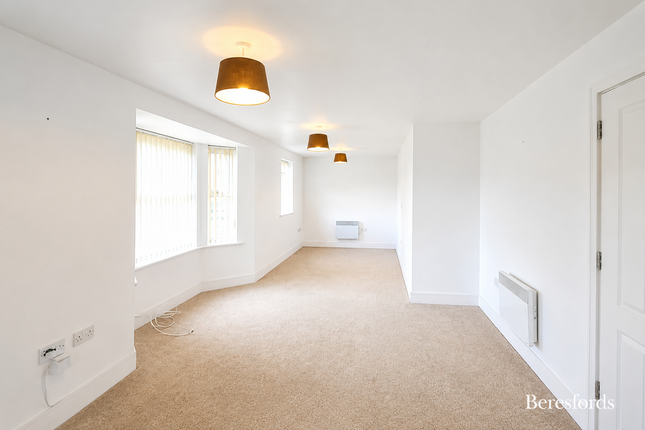46, Apprentice Drive, Colchester photo 2