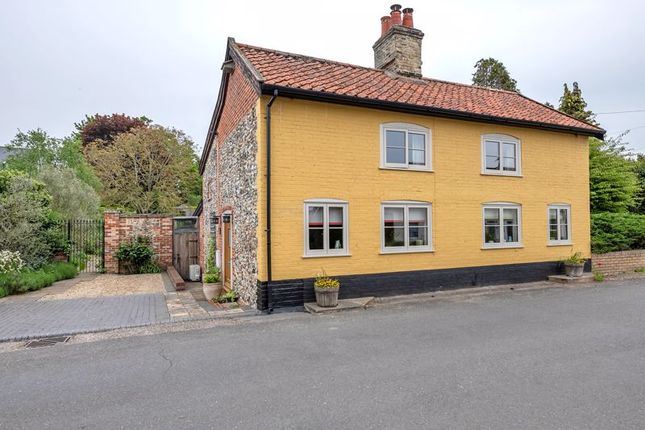 Detached house for sale in Crown Lane, Ixworth, Bury St. Edmunds