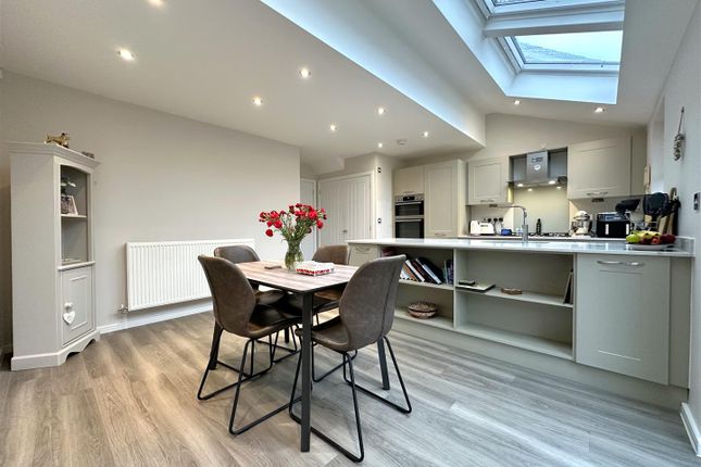 9, Marigold Way, Newark photo 2