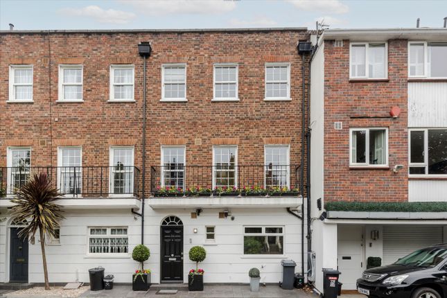 Terraced house for sale in Abbey Road, London