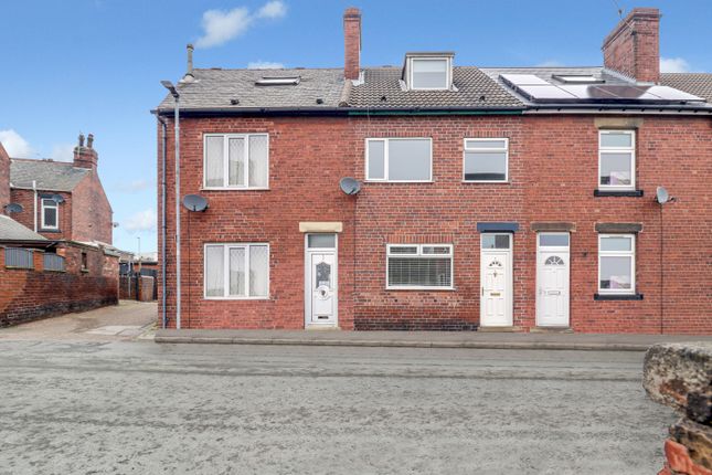 Terraced house for sale in Gillann Street, Knottingley, West Yorkshire