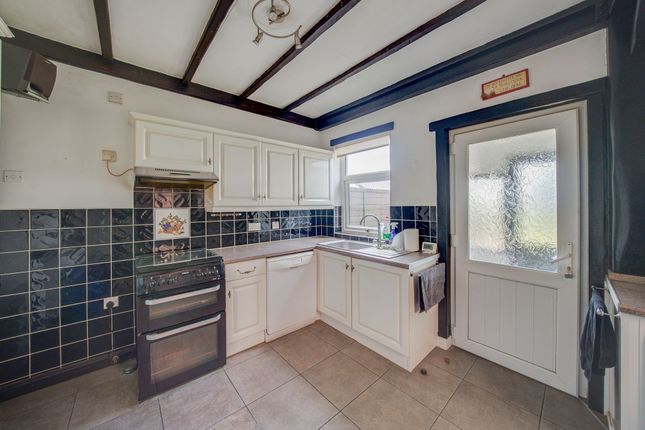18 Doreen Avenue, Congleton photo 5