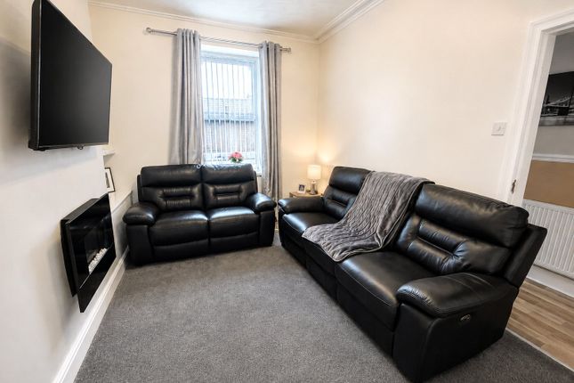 22, Albert Street, Lancashire photo 2