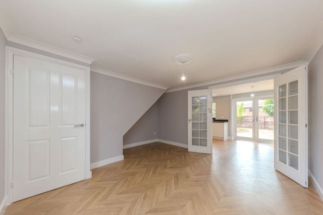 21 Lukesland Avenue, Stoke-On-Trent photo 3