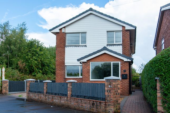 Beautifully Refurbished 3 Bed Detached House With Large Garage, Parking And Garden.