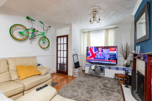 42, Garfield Road, Great Yarmouth photo 4