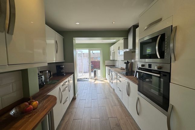 70, Kipling Avenue, BRIGHTON photo 3
