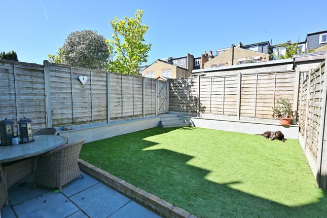 10a, Riverview Gardens, Strawberry Hill photo 4