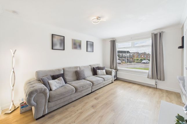 2 Gillbank Avenue, Carluke photo 4