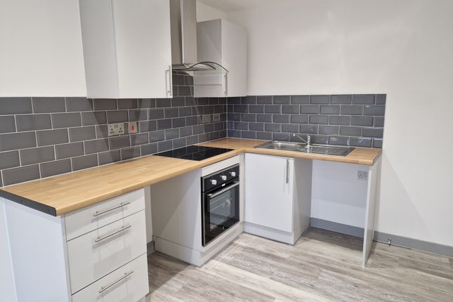 Flat to rent in Waterdale, Doncaster