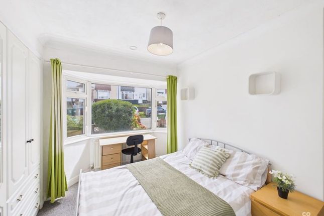 73 Widdicombe Way, Brighton photo 4
