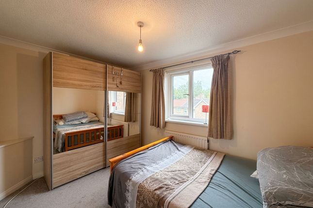 4 Hunters Place, Newcastle Upon Tyne photo 4