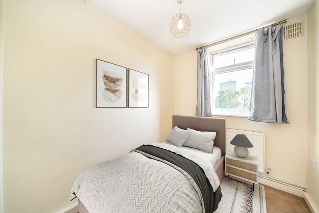174A, Station Road, London photo 4