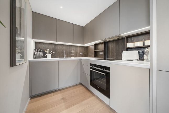 Apartment 117, Coda Residences, 6, York Place, London photo 2