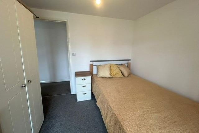 1c, Silver Street, Peterborough photo 5
