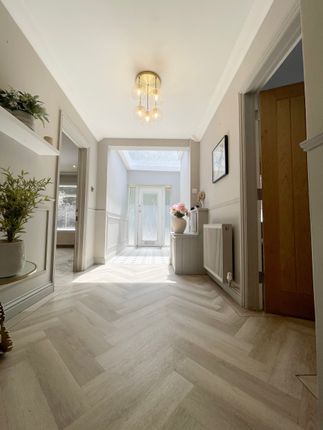 9, Chesswood Road, Worthing photo 2