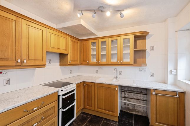 26, South View Close, Cullompton photo 2