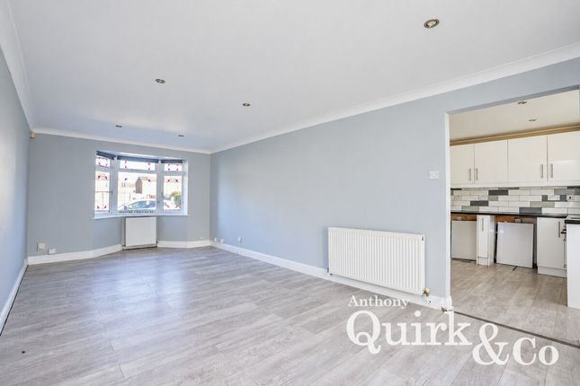 Second Avenue, Canvey Island photo 4
