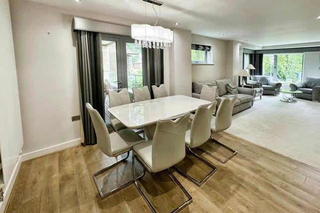 Apartment 6, 70, Upper Park Road, Salford photo 4