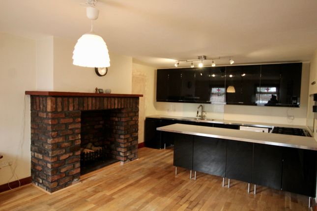 9, Dean Street, Waterloo photo 4