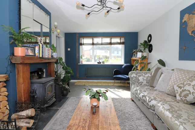 83 Laburnum Avenue, Sandwich photo 2