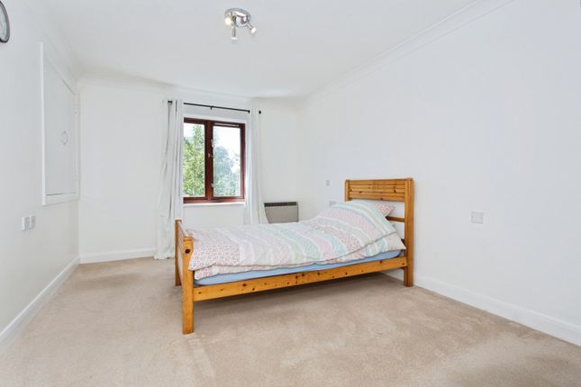 84, Windmill Grange, Histon photo 4