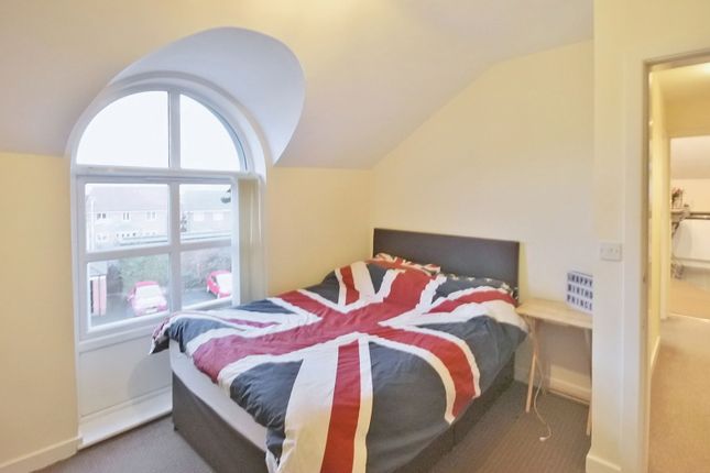 12, Richmond Court, Widnes photo 5