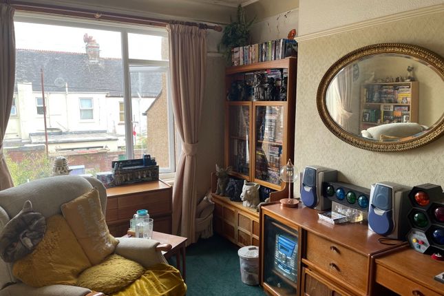 14, St. Martins Avenue, Plymouth photo 4