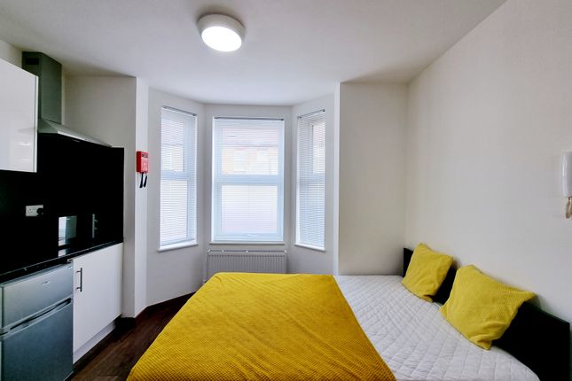 Chalvey Road East, Slough photo 5