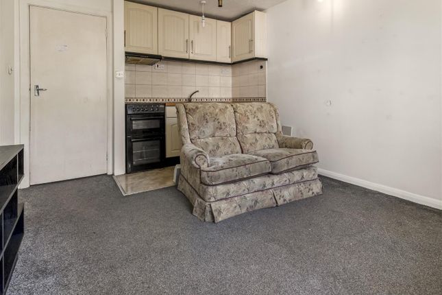 Flat 2, Marisa House,, 5, Milton Street, Worthing photo 3
