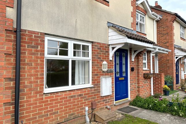 Semi-detached house to rent in 23 Forsythia Close, Havant, Hampshire