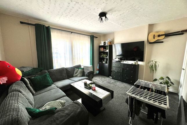 7, Bean Road, Dudley photo 3