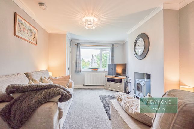 86, Pentregwyddel Road, Colwyn Bay photo 2
