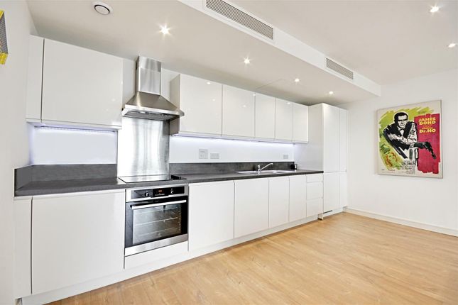 Kew Eye Great West Quarter Brentford Tw8 2 Bedroom Flat For