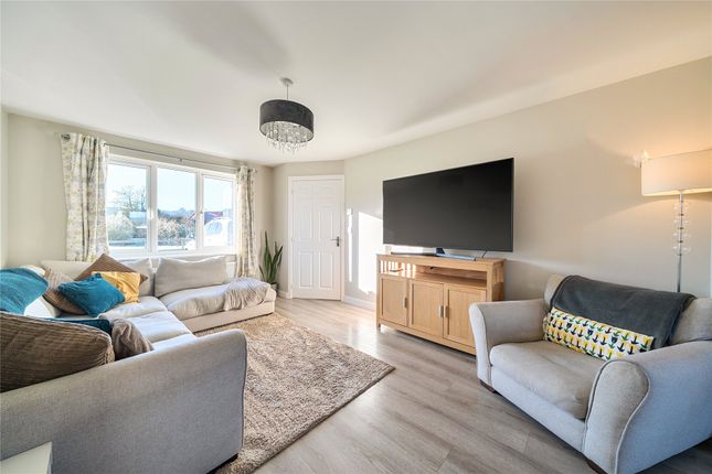105 Willow Walk, Crediton Devon, Devon photo 2