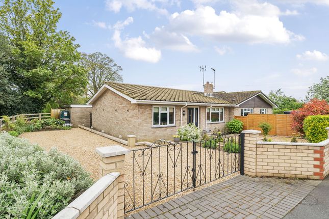 Semi-detached bungalow for sale in Duncans Close, Fyfield, Andover