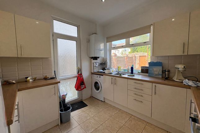 20, Australia Road, Cardiff photo 3