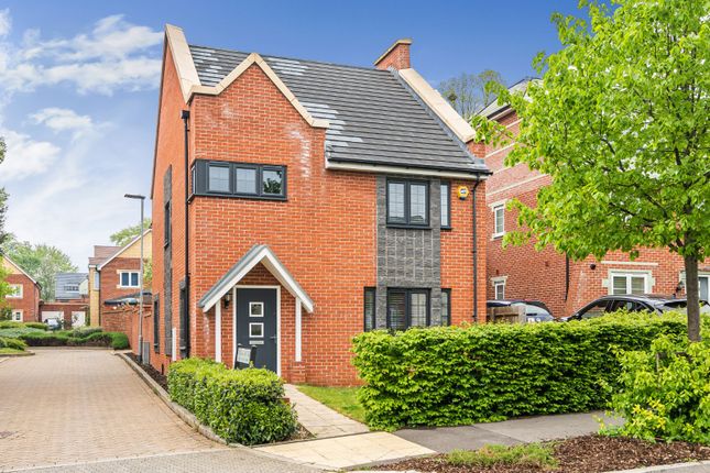 Thumbnail Detached house for sale in Kennedy Avenue, High Wycombe