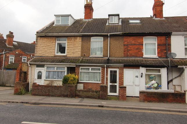 Thumbnail Terraced house for sale in Ashcroft Road, Gainsborough