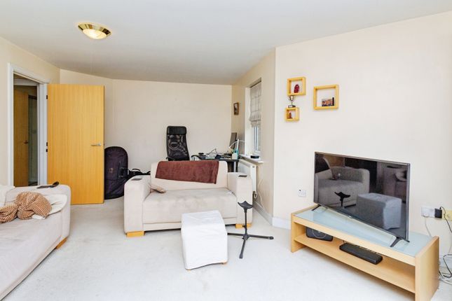 12, Braithwaite Row, Telford photo 4