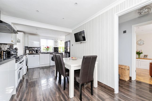 43, Heronswood Road, Welwyn Garden City photo 4