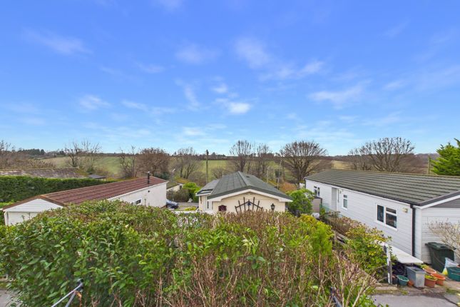 44, Old Sax Lane, Chesham photo 3