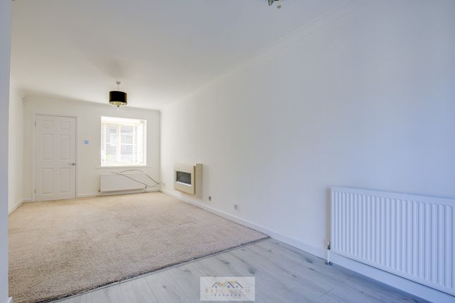 57, Lancaster Walk, Worksop photo 4